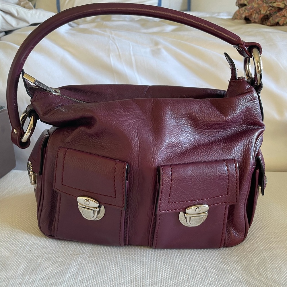 Marc Jacobs plum shoulder bag (with dust cover)